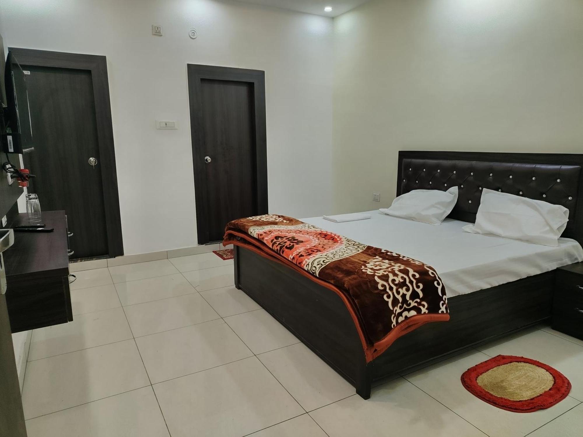 Hotel Dev International Khalilabad Exterior photo