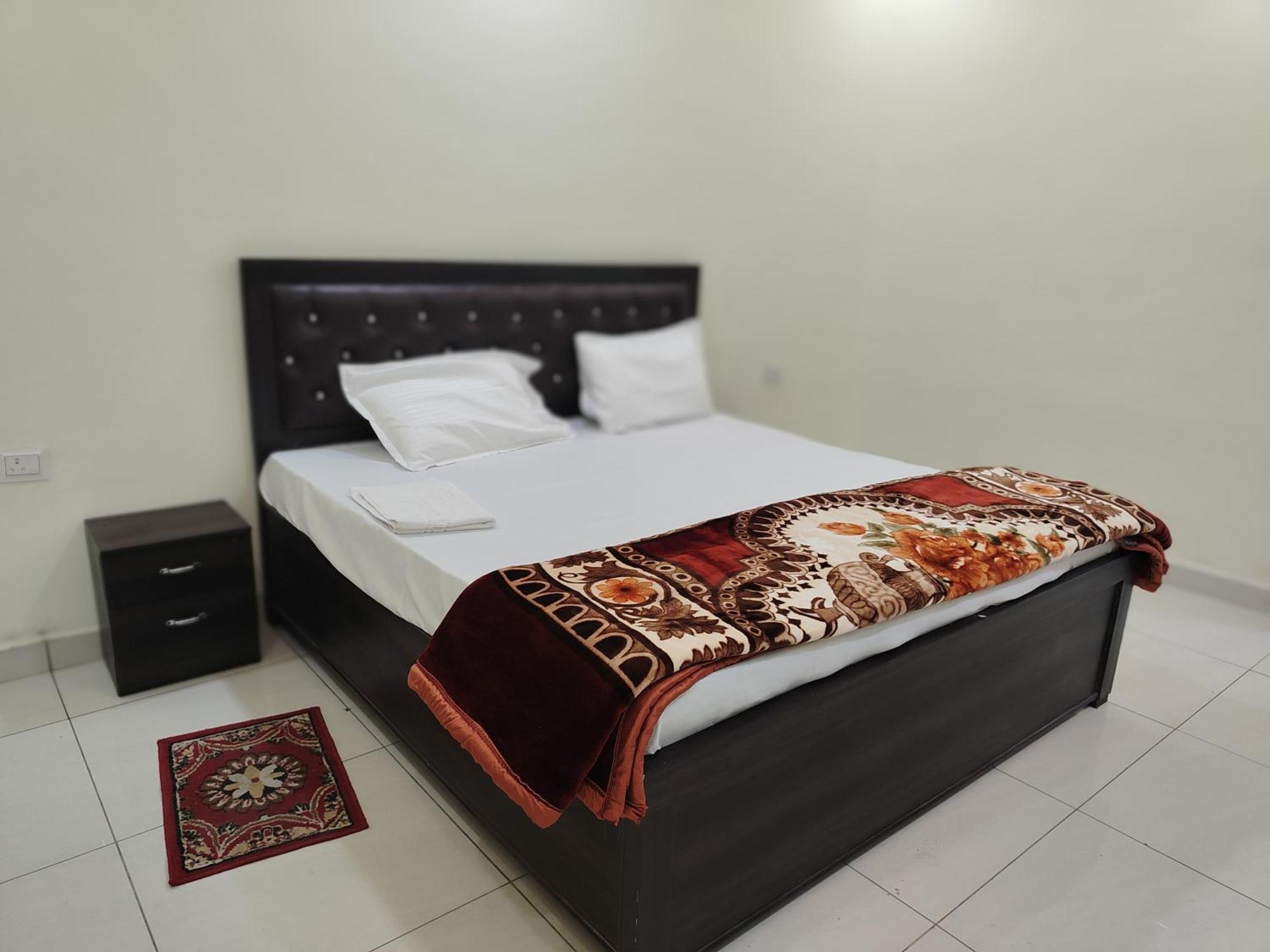 Hotel Dev International Khalilabad Exterior photo